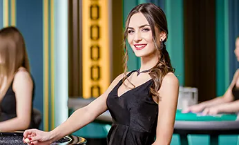 Hỗ trợ khách hàng chuyên nghiệp 24/7